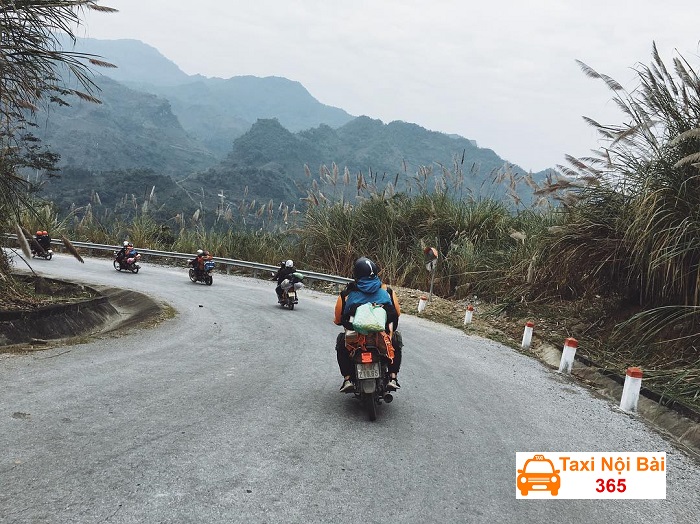 Di chuyển từ Hà Nội đến Yên Bái bằng xe máy